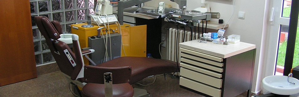 Stomatološka Ordinacija Dr Momčilo Simić slider image 5